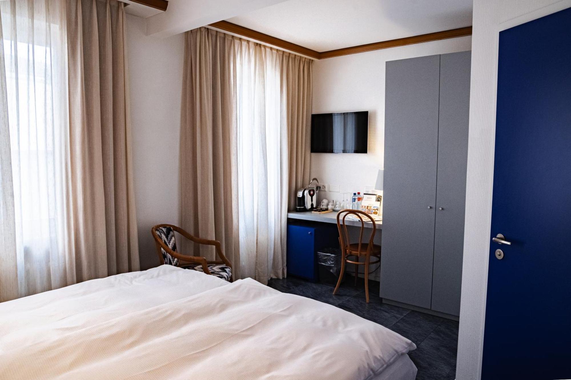 Albergo Carcani By Ketty & Tommy Ascona Exterior foto
