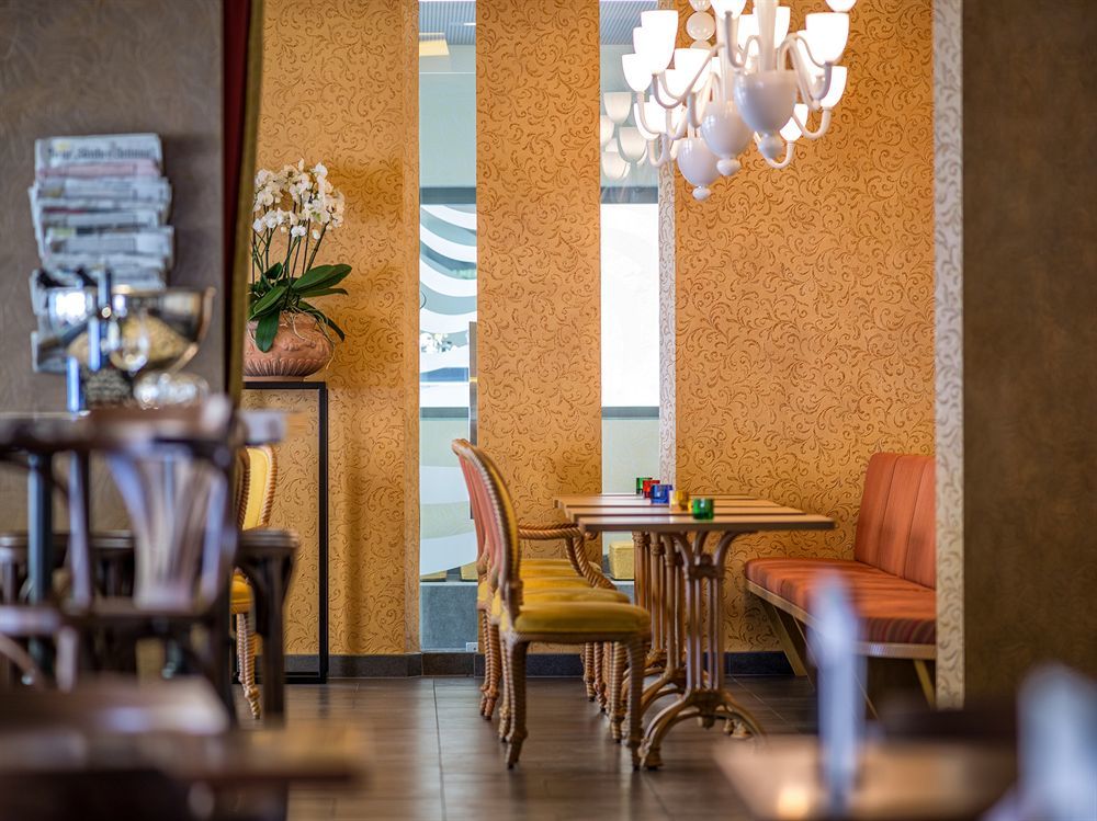 Albergo Carcani By Ketty & Tommy Ascona Exterior foto